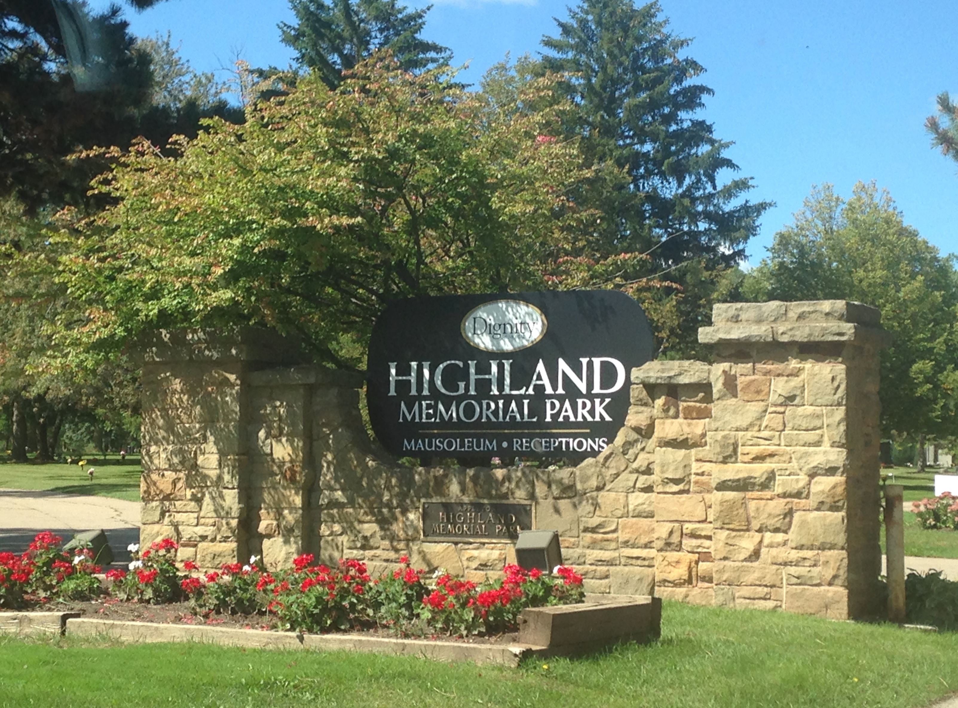 Appleton Highland Memorial Park Cemetery